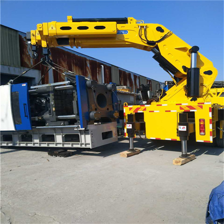 厦门集美 大吨位折臂吊出租费用解析：一小时租赁多少钱