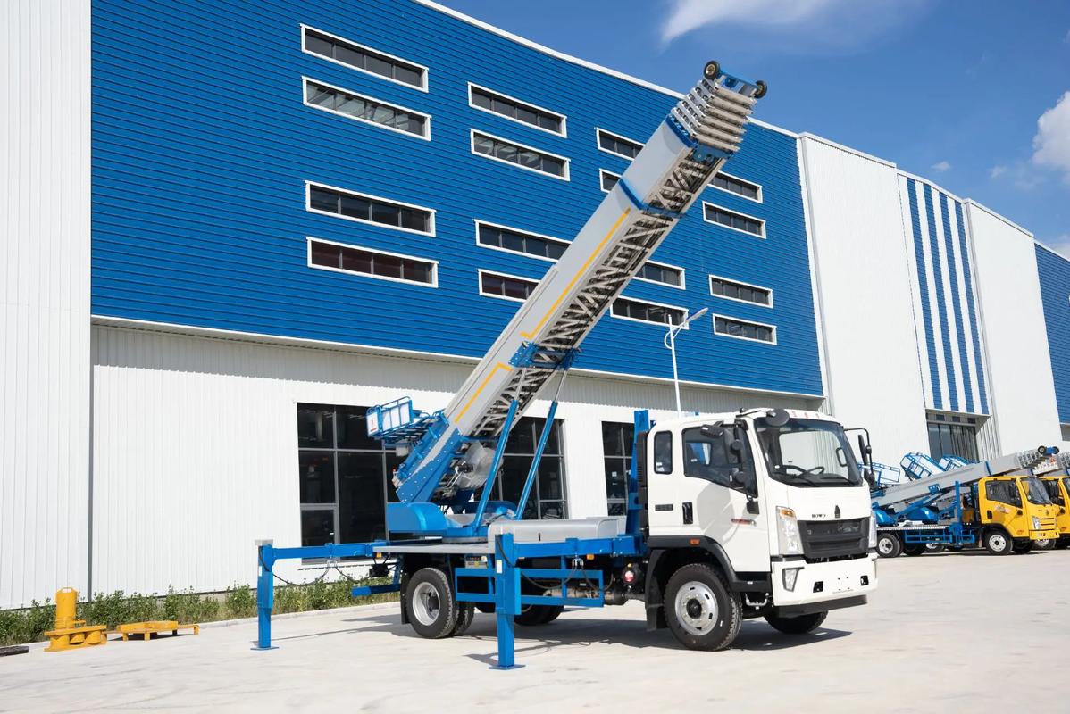厦门集美小型云梯车上料车租赁多少钱